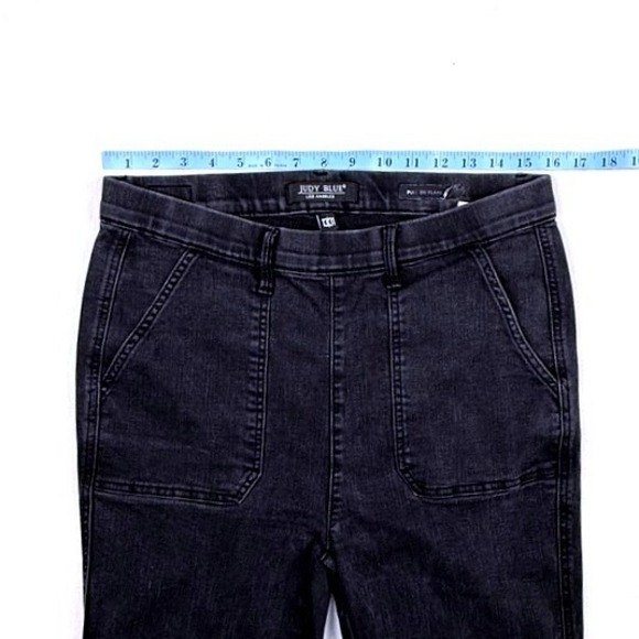 Judy Blue Jeans Charcoal Wash Pull On Super Flare Stretch Wide Leg High‎ Rise - Picture 6 of 8